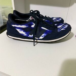 New Balance Black and Purple Sneakers